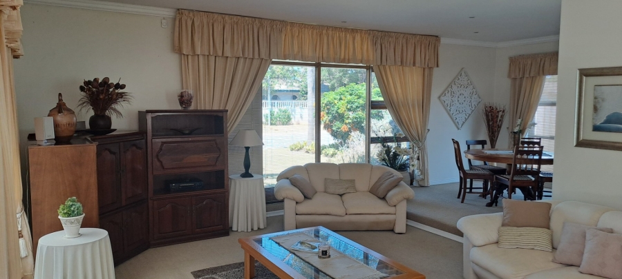 3 Bedroom Property for Sale in Retief Eastern Cape